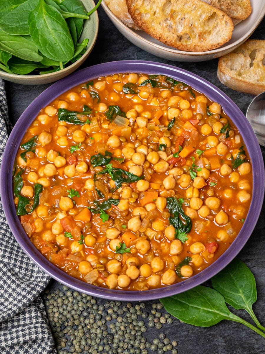 lentil chickpea stew with bread on the side