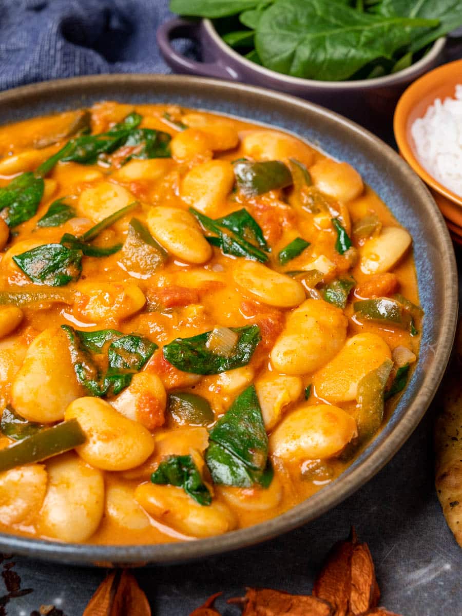 butter bean curry with spinach