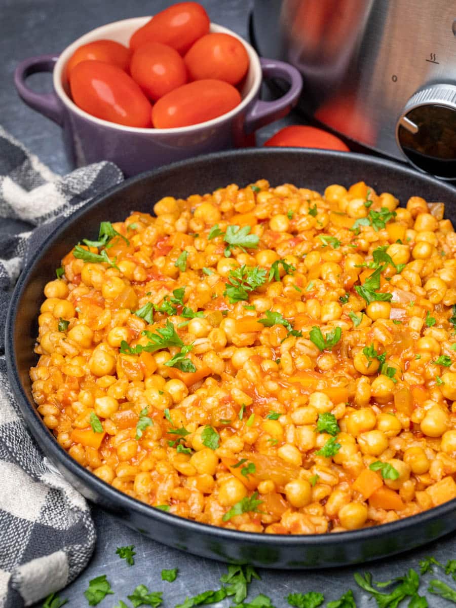 slow cooker pearl barley risotto