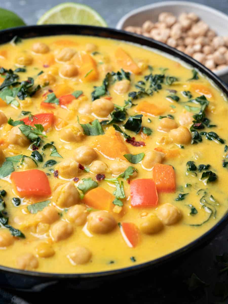 chickpea curry soup with kale