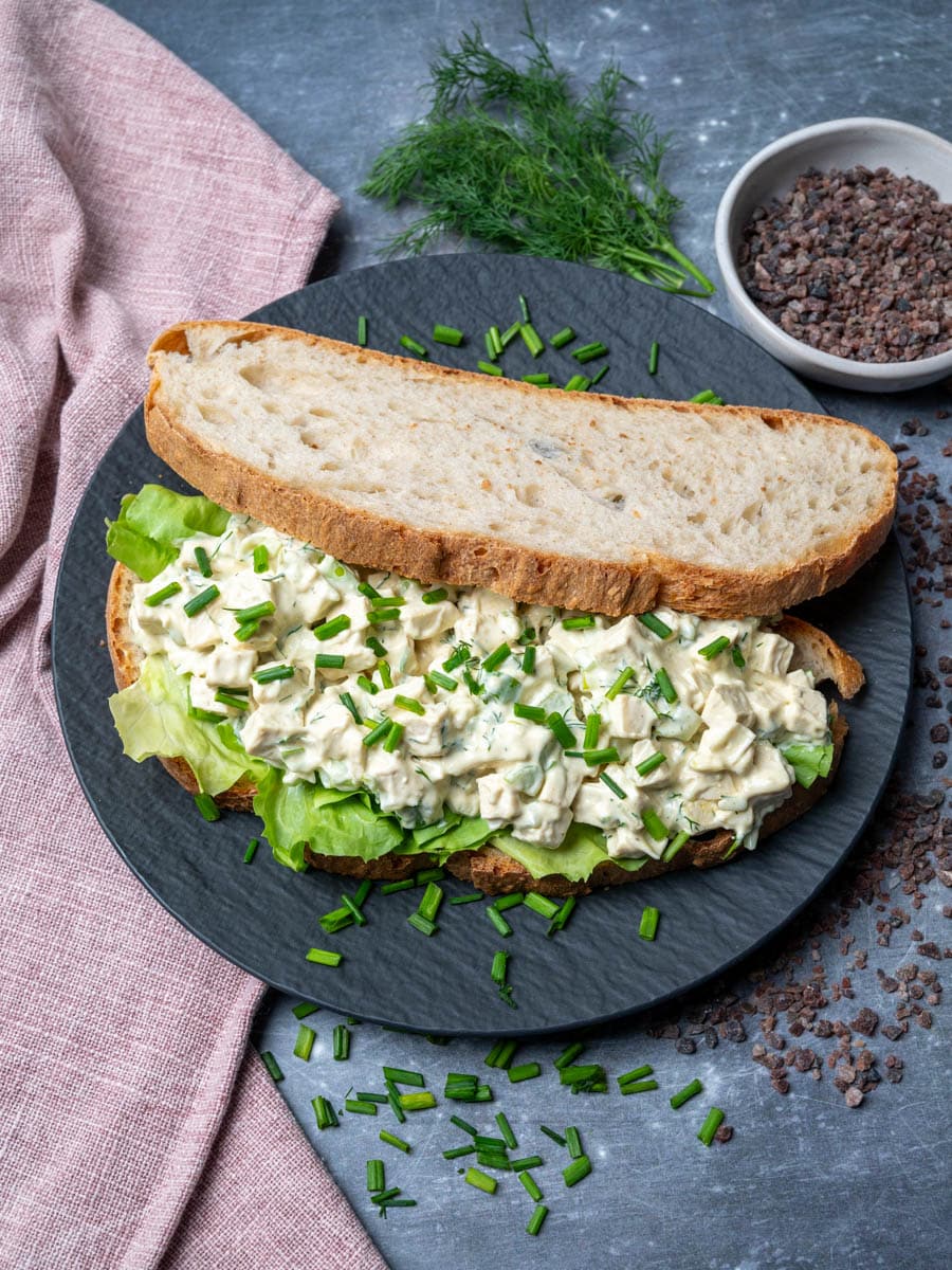 Vegan Egg Salad with chives